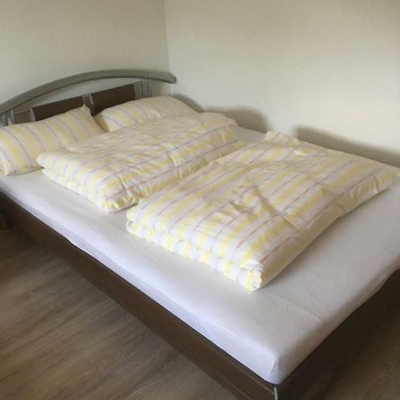 Haus Ursula Apartment บราเคอ ภายนอก รูปภาพ