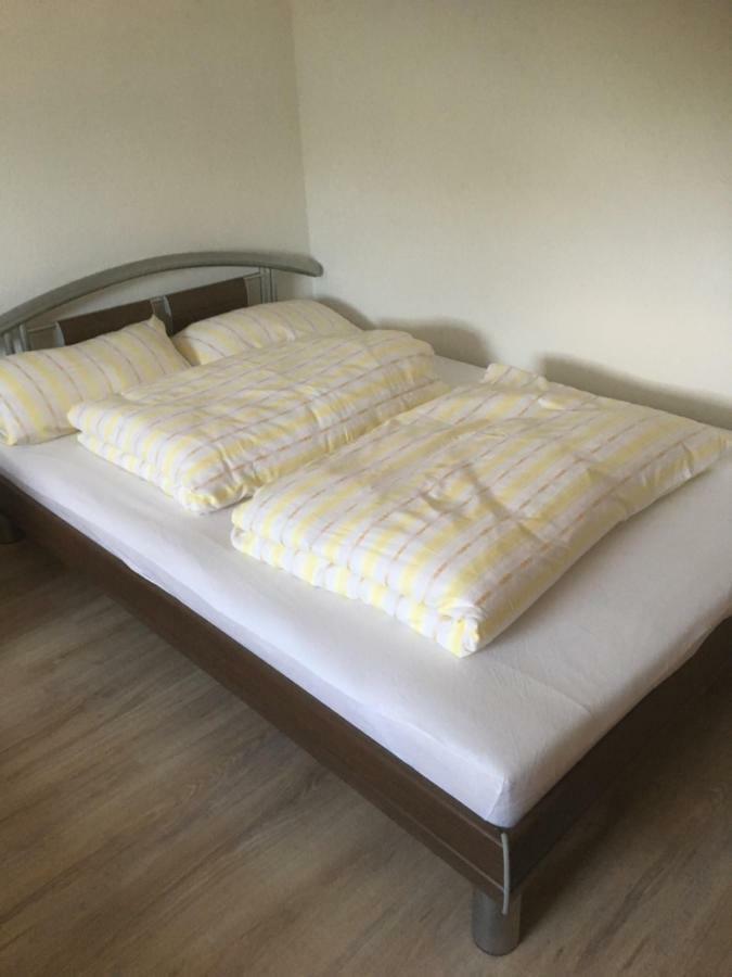 Haus Ursula Apartment บราเคอ ภายนอก รูปภาพ